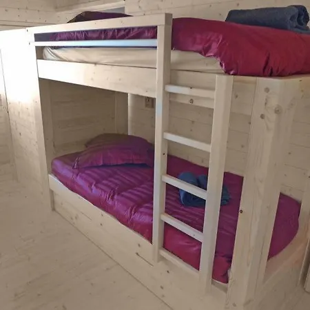 Haute Sleeps 8 Wifi Holiday home *